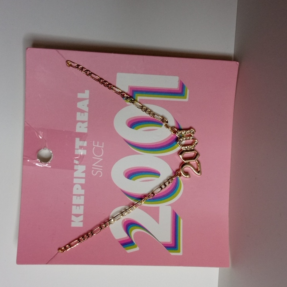 🤩 10/$10 Est 2001 necklace